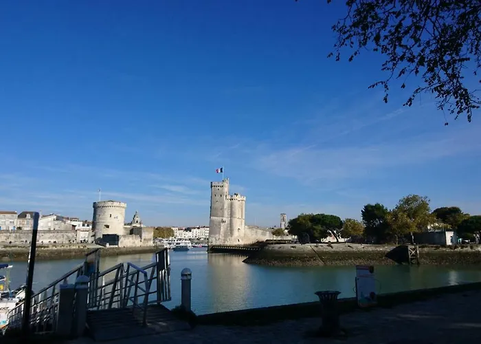 Sur Le Vieux Port, Centre De * La Rochelle (Charente-Maritime)